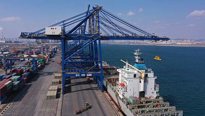 大連口岸今年新增首條集裝箱內(nèi)貿(mào)航線正式開通運(yùn)營，助力國內(nèi)貿(mào)易蓬勃發(fā)展